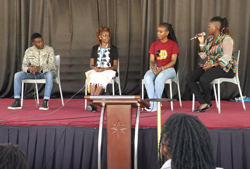 New students attend orientation Chapel